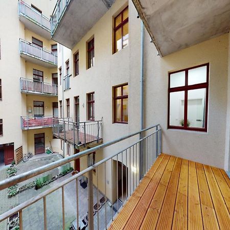 Sweethome - Luxus Pur - Grosse Kueche, Wifi Magdeburg Eksteriør billede