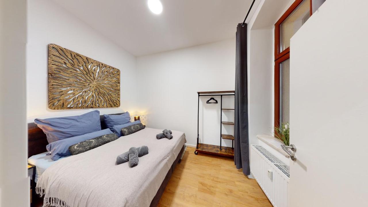 Sweethome - Luxus Pur - Grosse Kueche, Wifi Magdeburg Eksteriør billede
